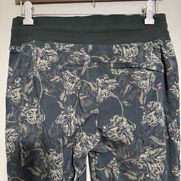 Athleta Trekkie North Printed Jogger Pants Sz 4 Terra Firma Olive Green #657666 - Picture 5 of 6